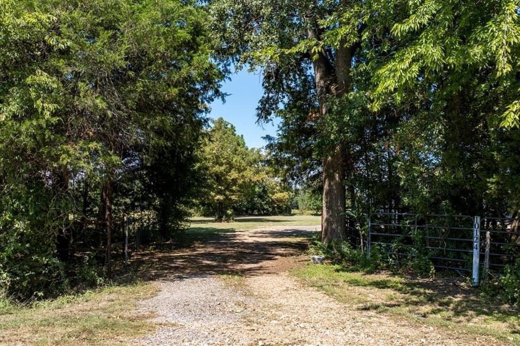 1.55 acres in Kaufman County - photo 2
