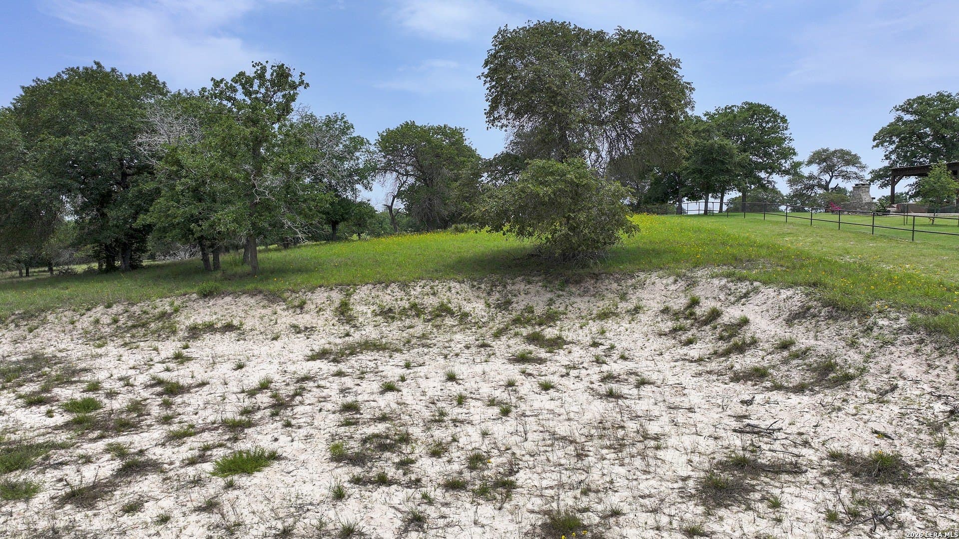 5 acres in Gonzales County - photo 5