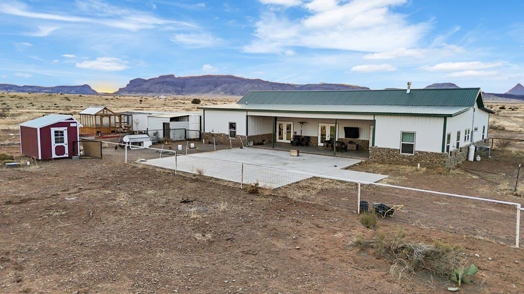 13.66 acres in Brewster County - photo 34