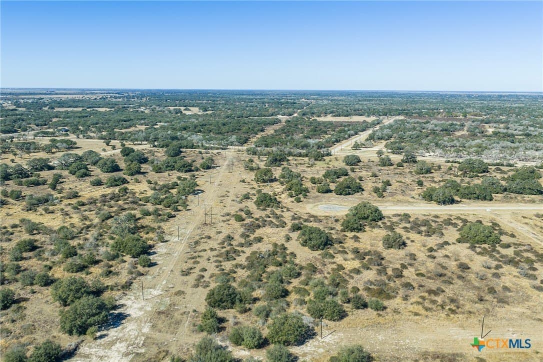 11.04 acres in Victoria County - photo 5