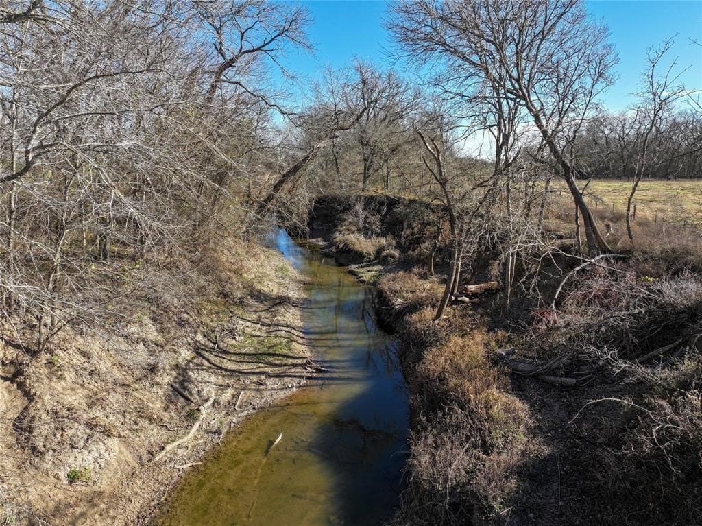 230 acres in Limestone County - photo 24