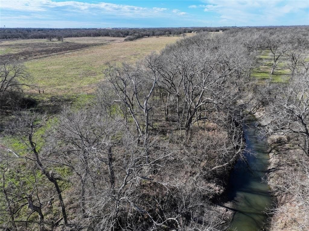 230 acres in Limestone County - photo 32