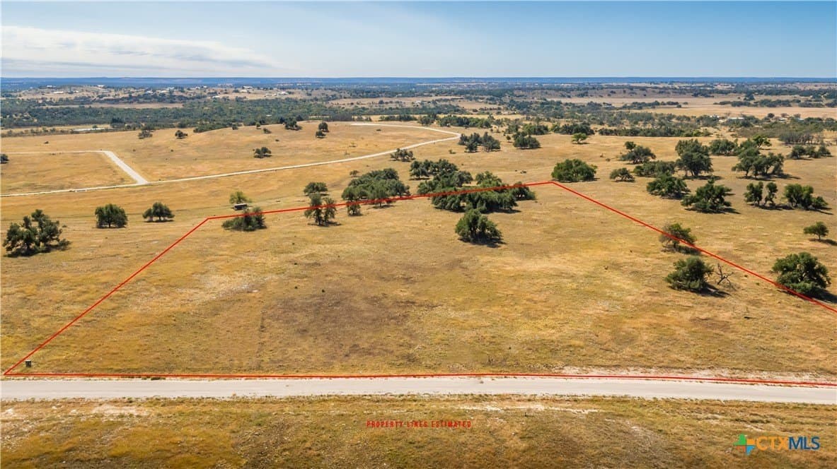 10.09 acres in Gillespie County - photo 6