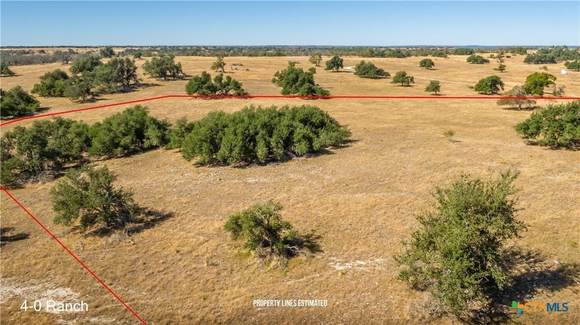 10.09 acres in Gillespie County - photo 9