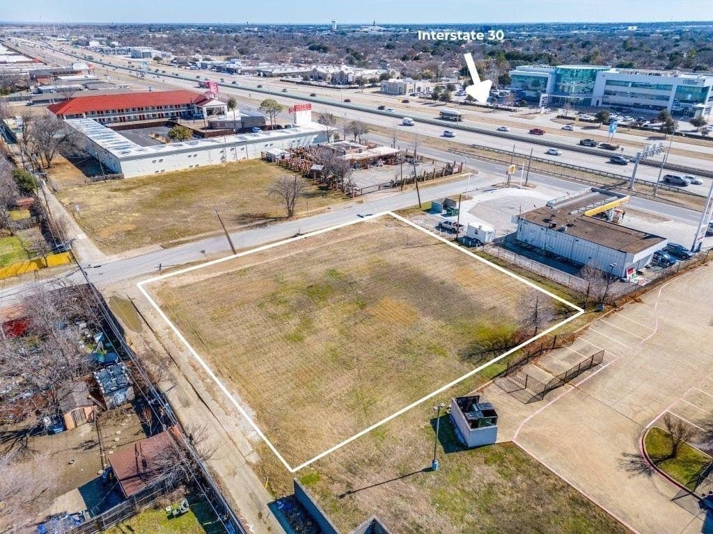0.55 acres in Dallas County - photo 4