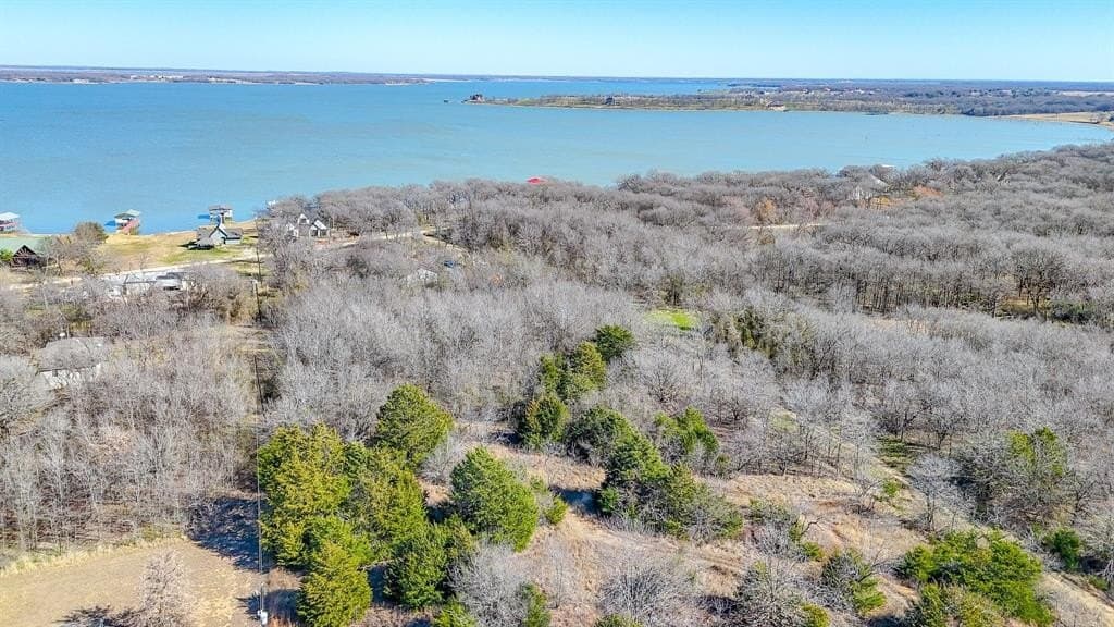 0.39 acres in Navarro County - photo 12