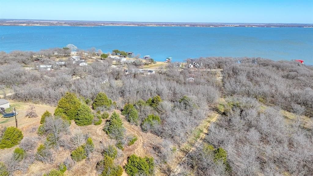 0.39 acres in Navarro County - photo 9