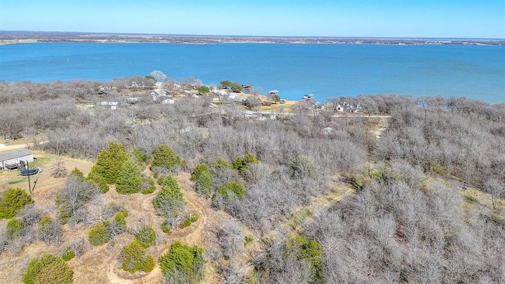 0.39 acres in Navarro County - photo 8