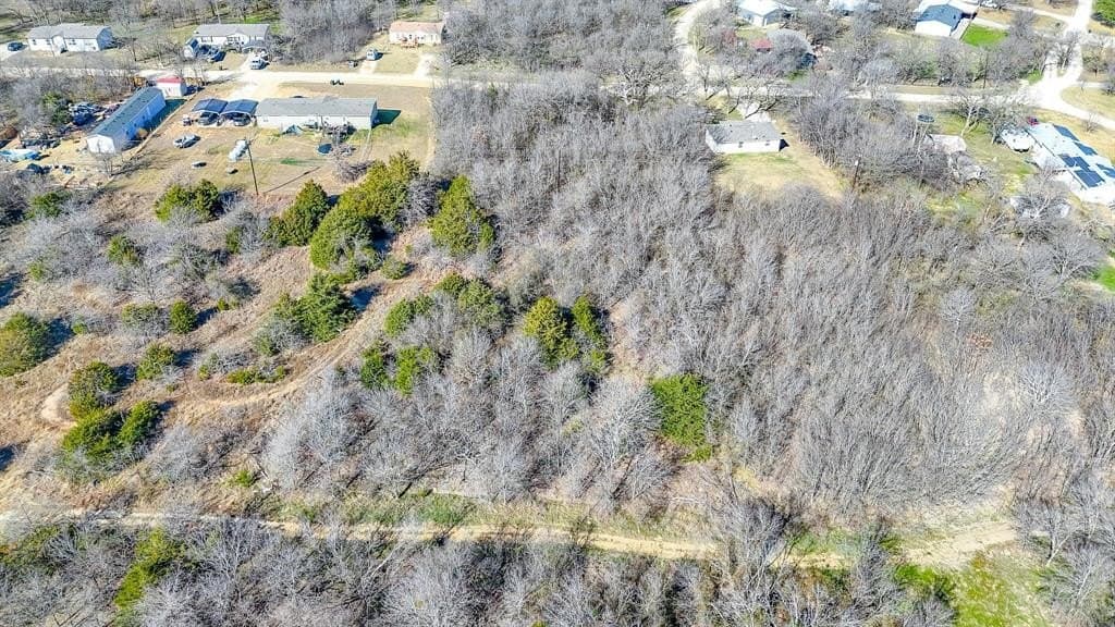 0.39 acres in Navarro County - photo 2