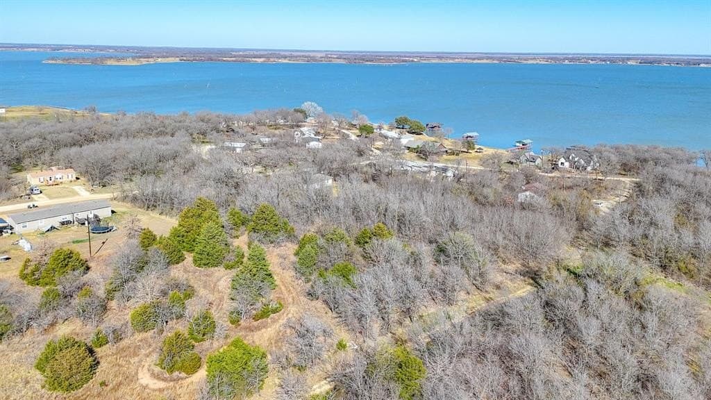 0.39 acres in Navarro County - photo 7