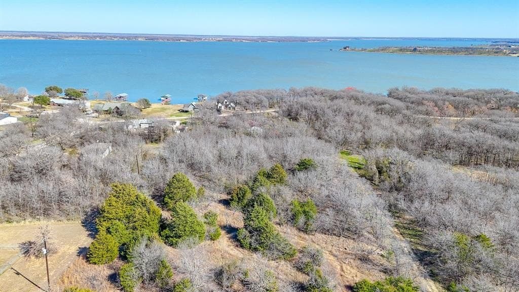 0.39 acres in Navarro County - photo 11