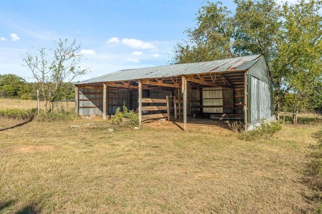 23.5 acres in Erath County - photo 39