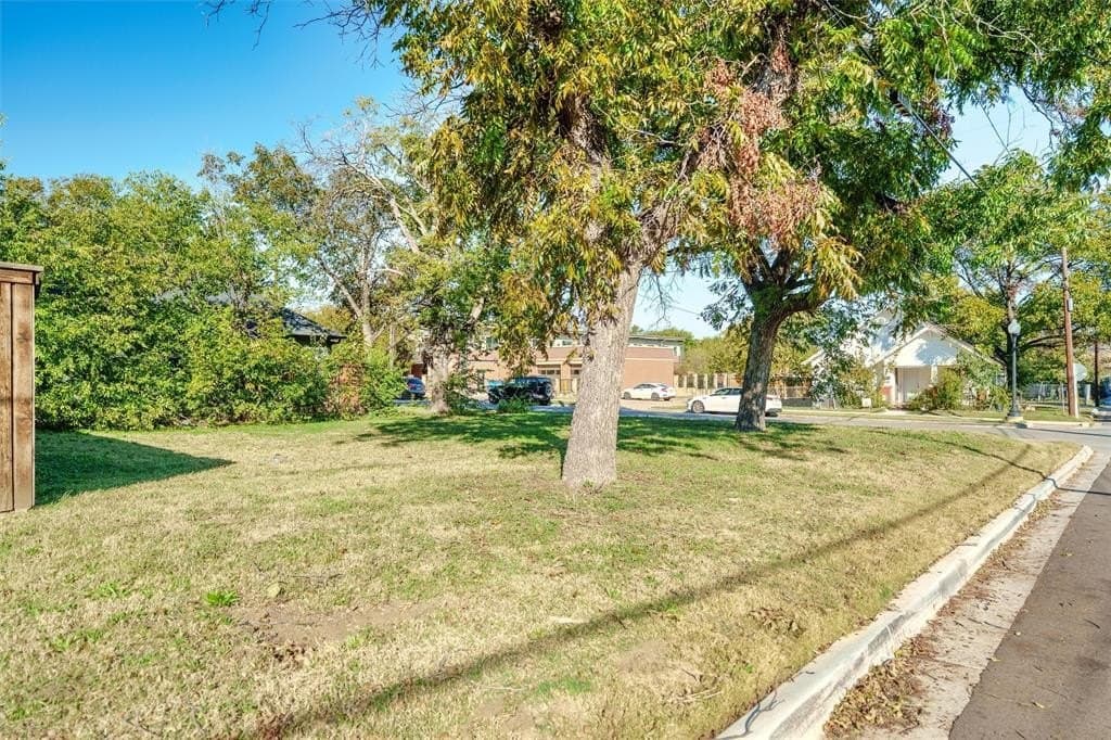 0.16 acres in Tarrant County - photo 11