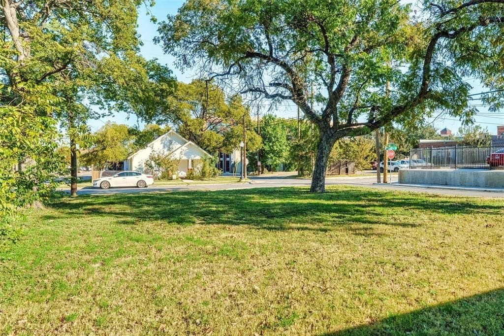 0.16 acres in Tarrant County - photo 3