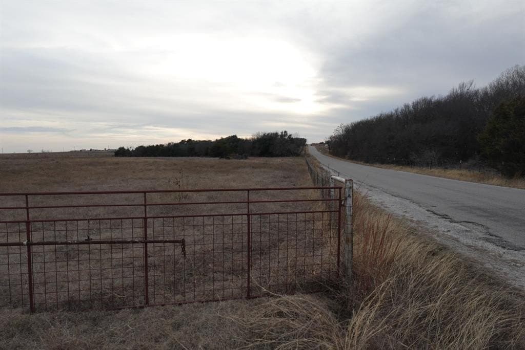 31.9 acres in Erath County - photo 6