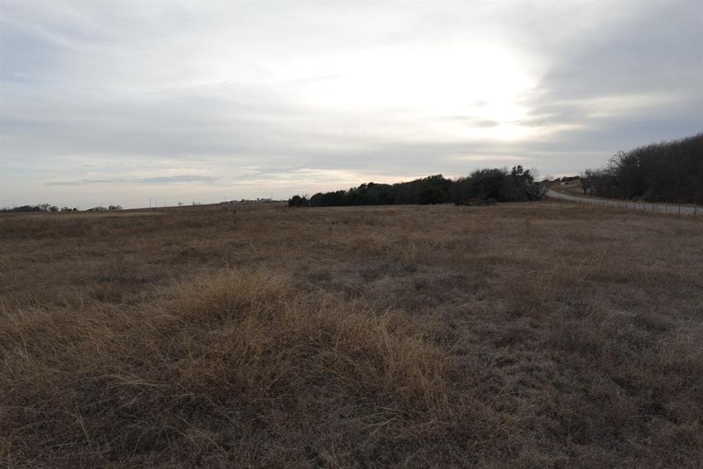 31.9 acres in Erath County - photo 4