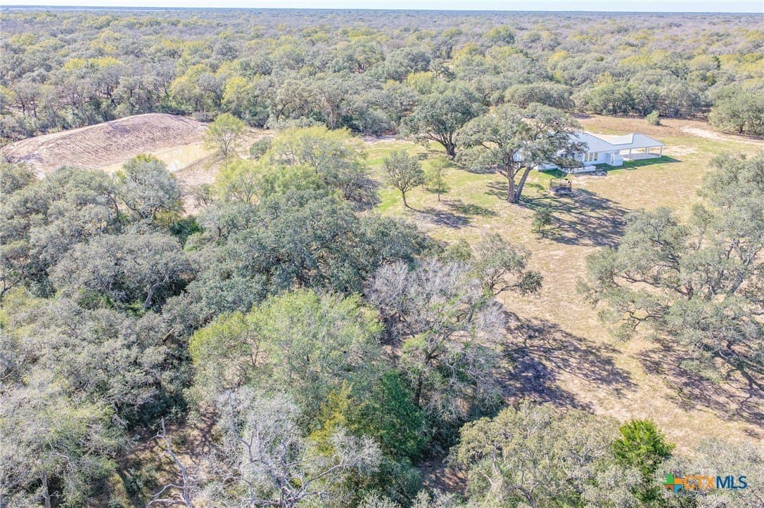 26.93 acres in Lavaca County - photo 18