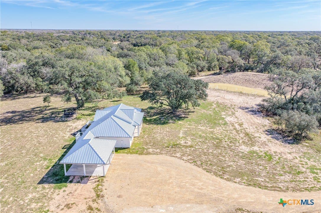 26.93 acres in Lavaca County - photo 7