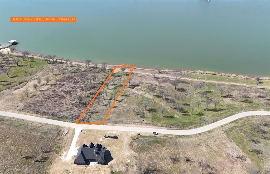 1.29 acres in Navarro County - photo 15