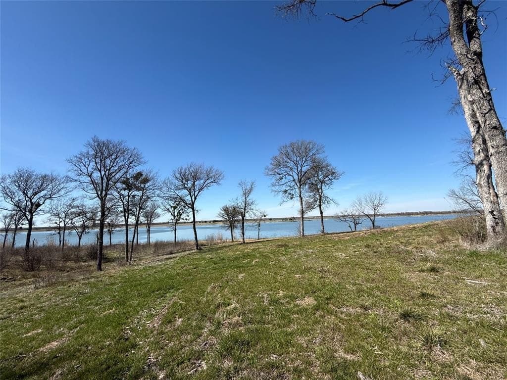 1.29 acres in Navarro County - photo 14