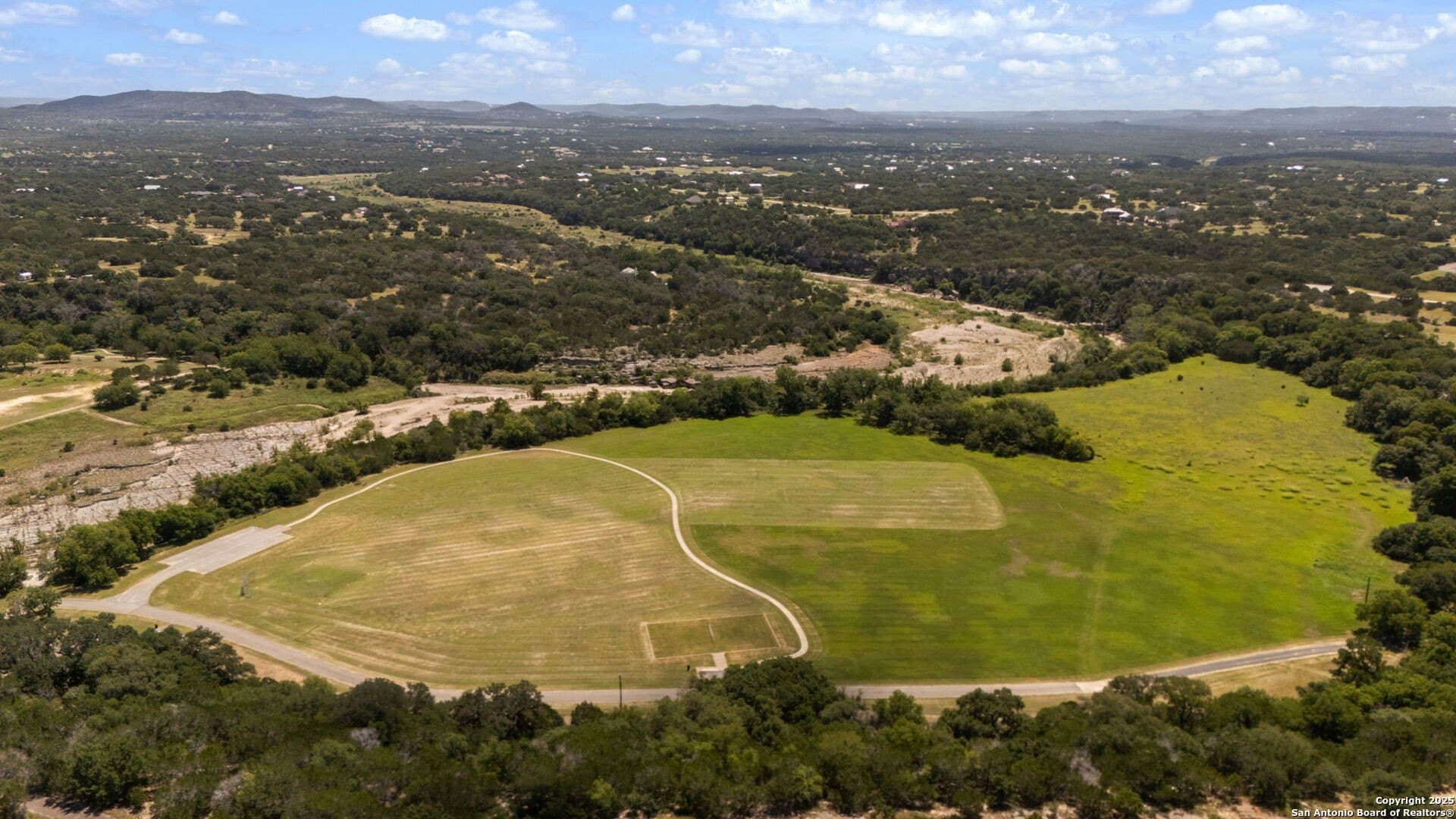 2 acres in Bandera County - photo 23