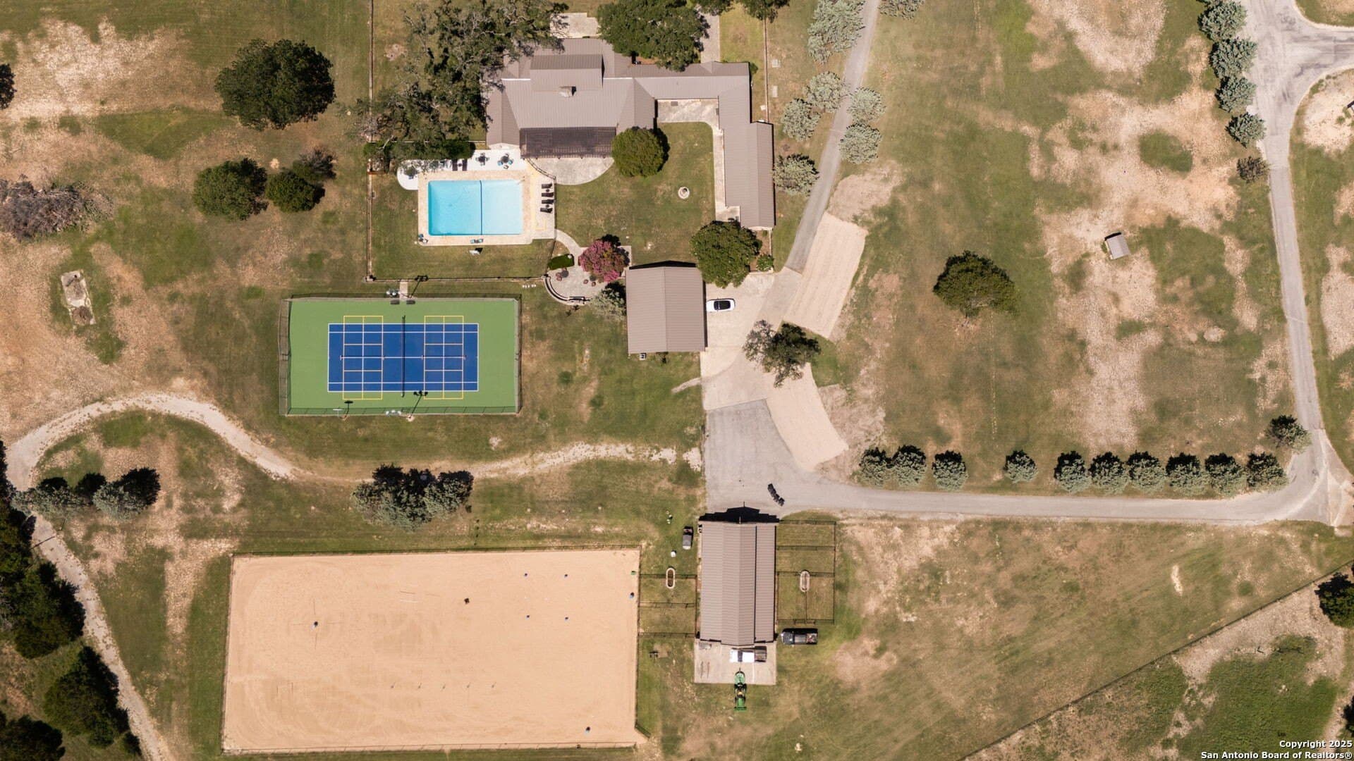 2 acres in Bandera County - photo 21