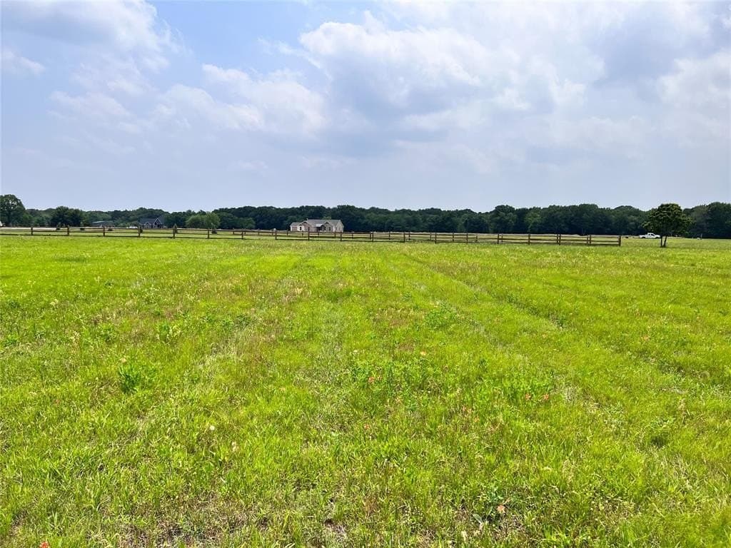 1.02 acres in Navarro County - photo 14