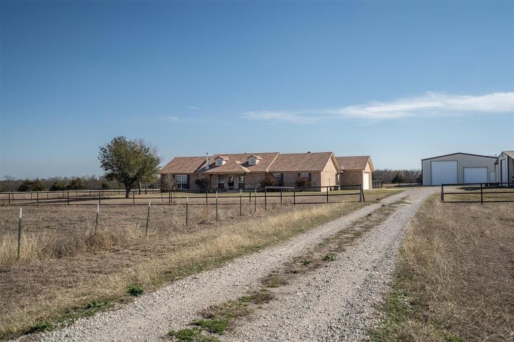 32.27 acres in Collin County - photo 3