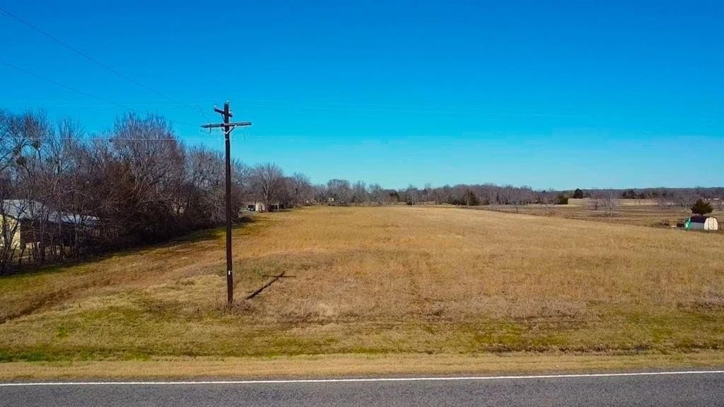 17.78 acres in Rains County - photo 8