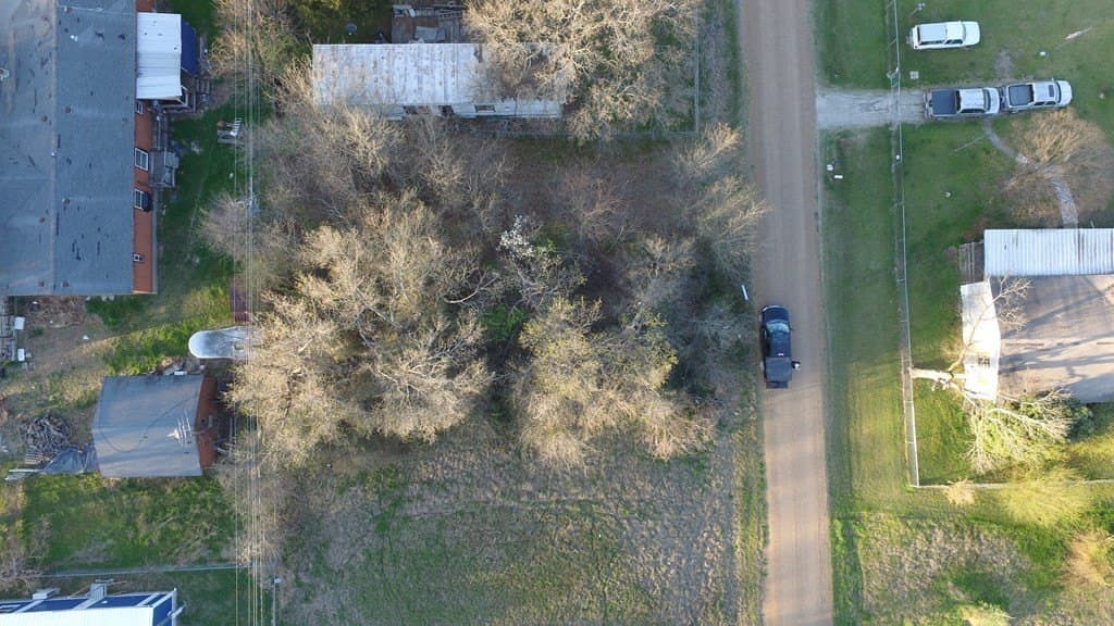 0.11 acres in Henderson County - photo 2
