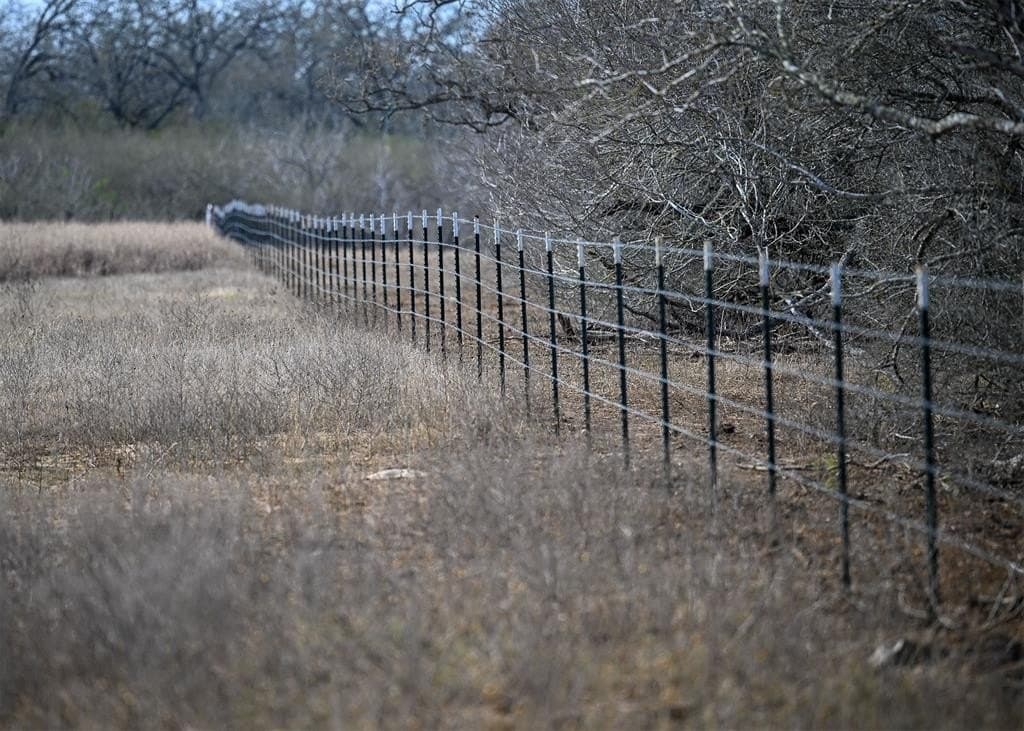 6.65 acres in Gonzales County - photo 13