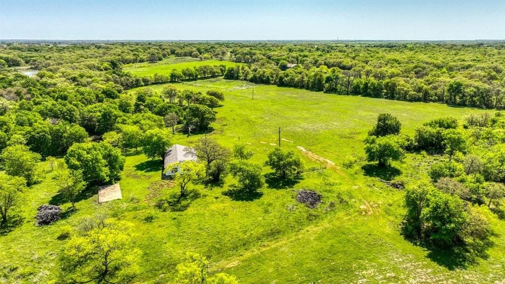 406 acres in Hill County - photo 35