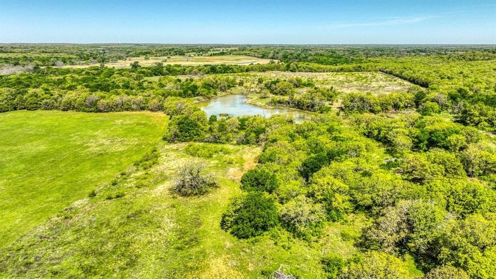 406 acres in Hill County - photo 5