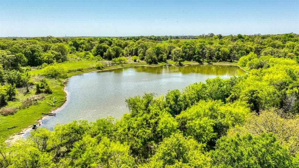 406 acres in Hill County - photo 39