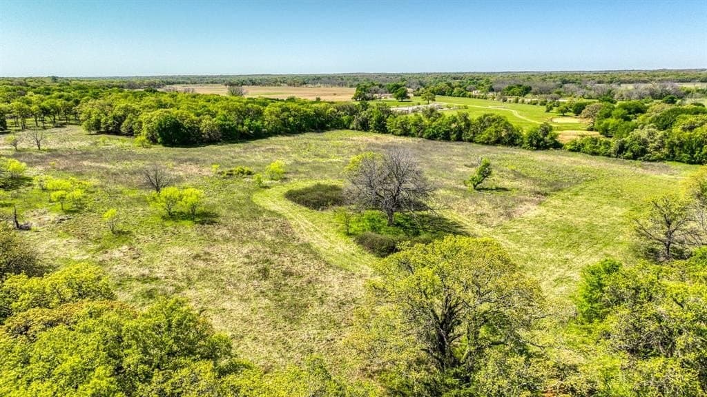406 acres in Hill County - photo 22