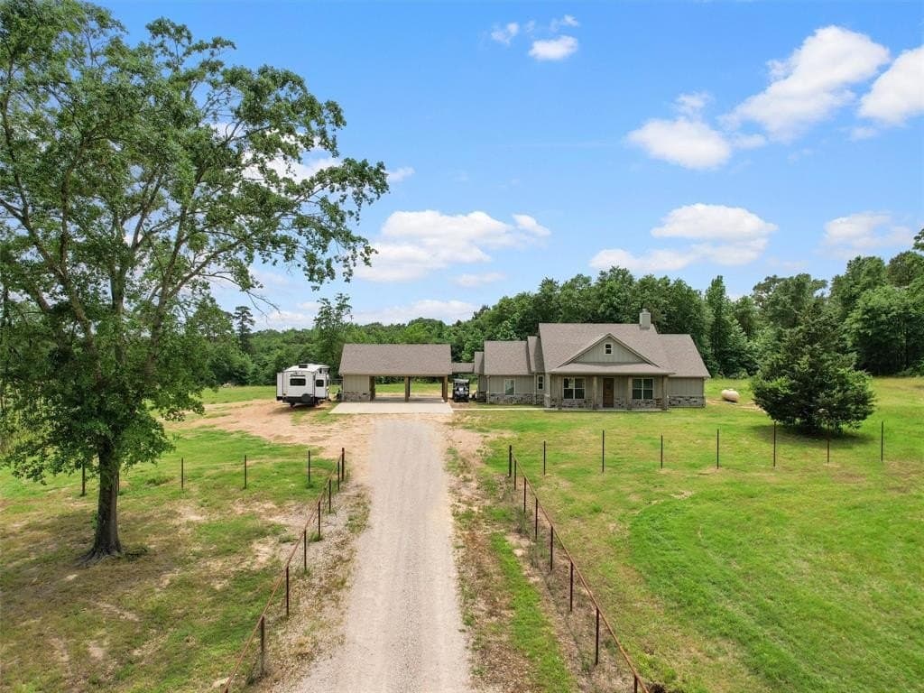 14881 TX-135 Highway S