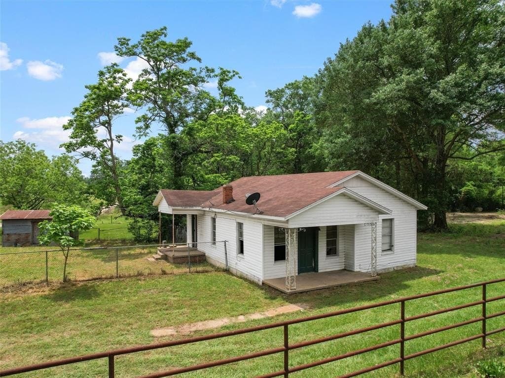22.15 acres in Smith County - photo 38