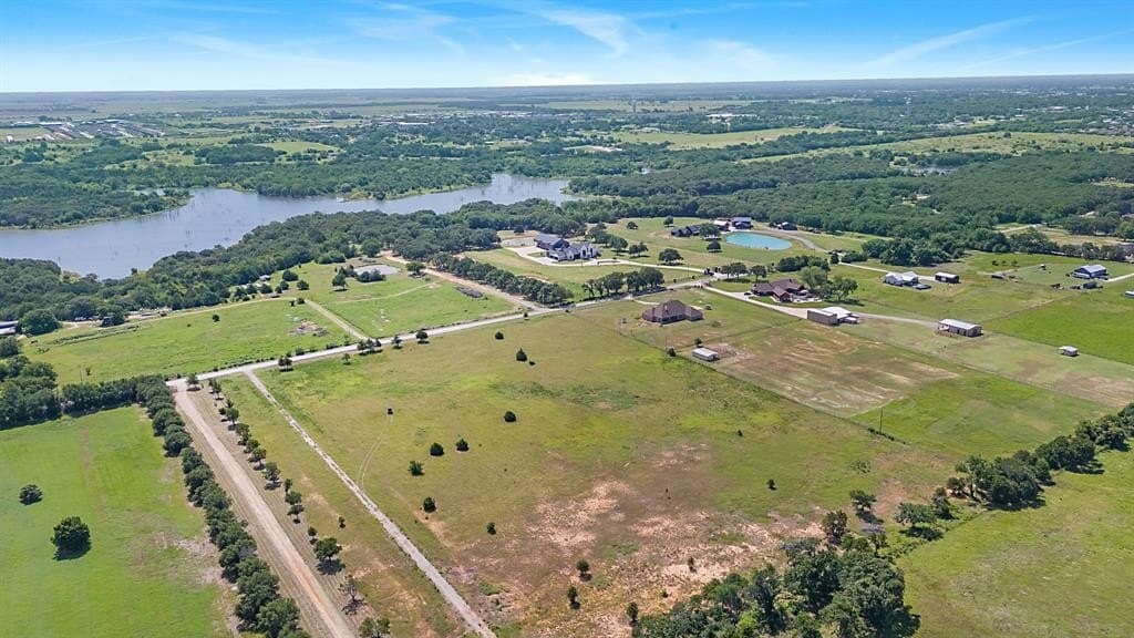 85.38 acres in Cooke County - photo 4