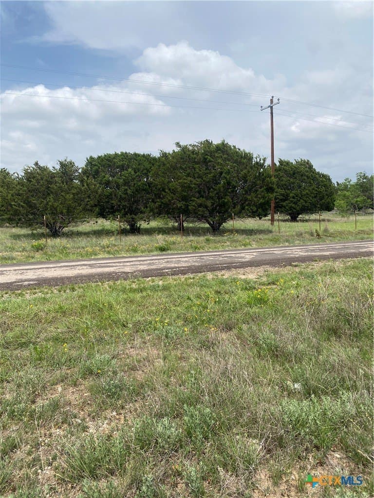 1.61 acres in Lampasas County - photo 5