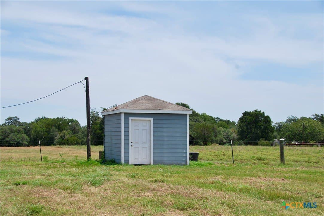30 acres in Fayette County - photo 34