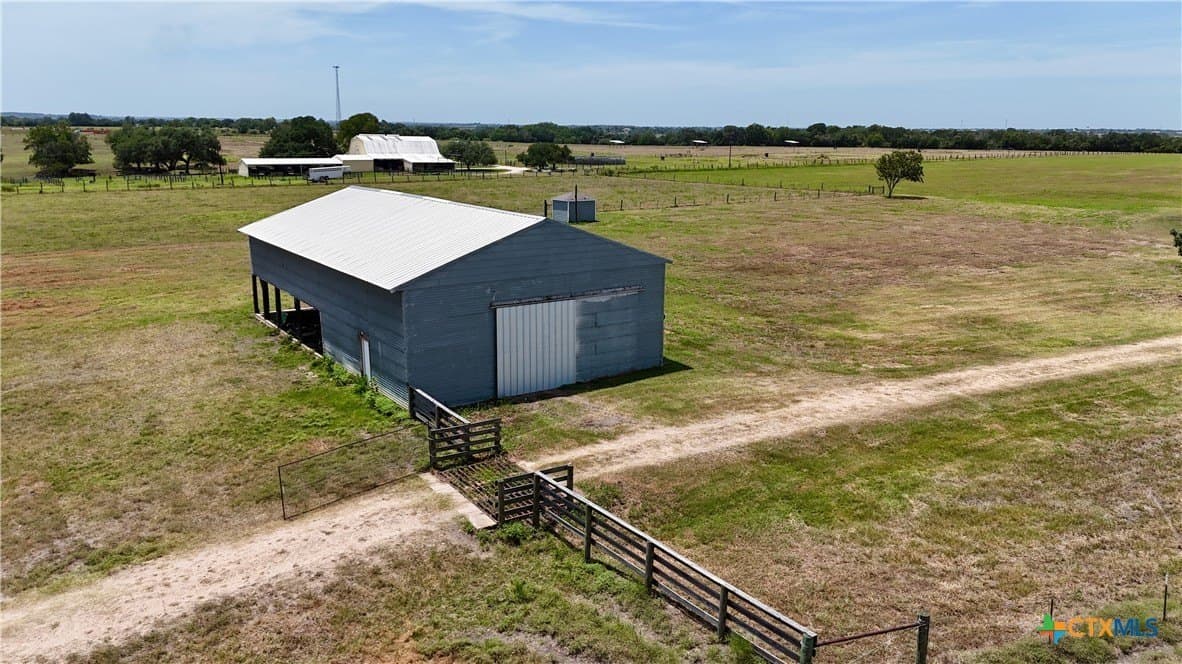 30 acres in Fayette County - photo 38