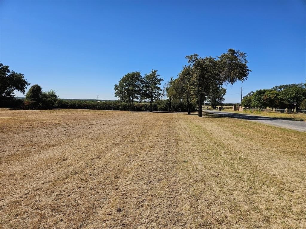 3.05 acres in Hood County - photo 9