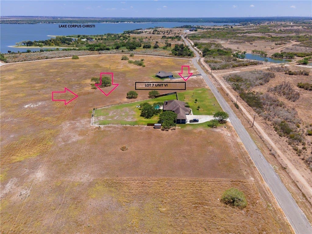 1.28 acres in Jim Wells County - photo 2