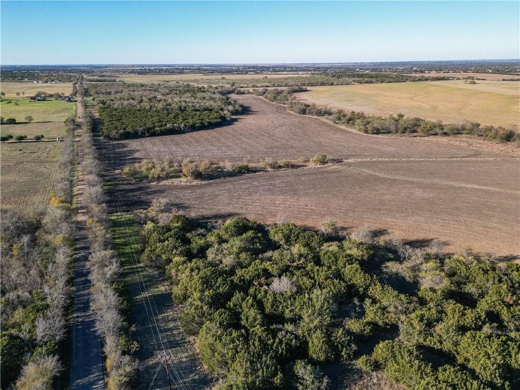 20 acres in McLennan County - photo 4