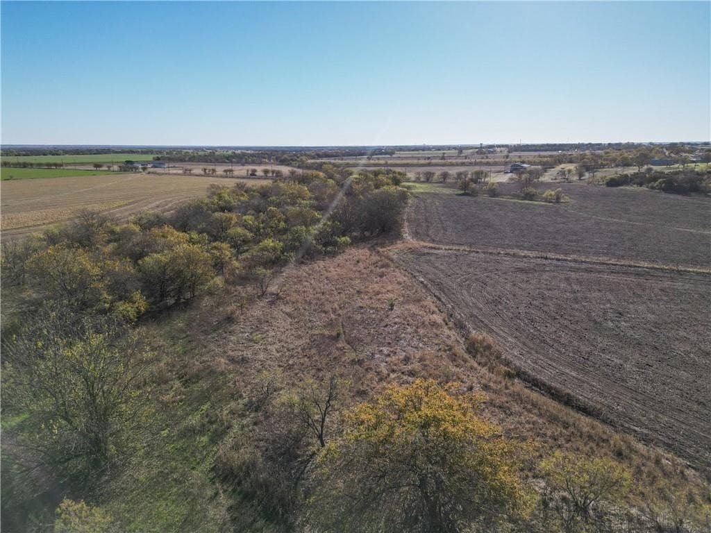 20 acres in McLennan County - photo 10