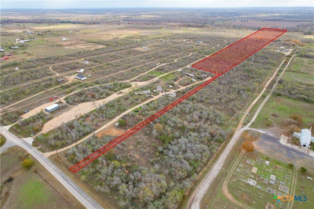 15.45 acres in Guadalupe County - photo 2