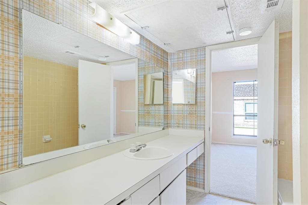 10.2 acres in Dallas County - photo 8