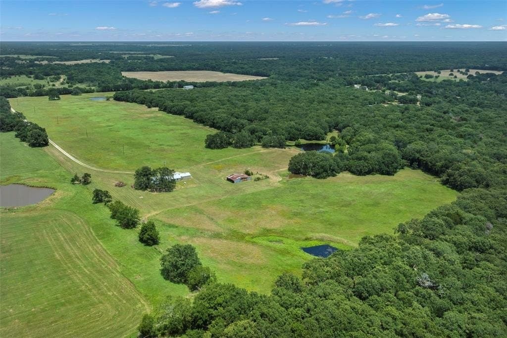 68.85 acres in Kaufman County - photo 2