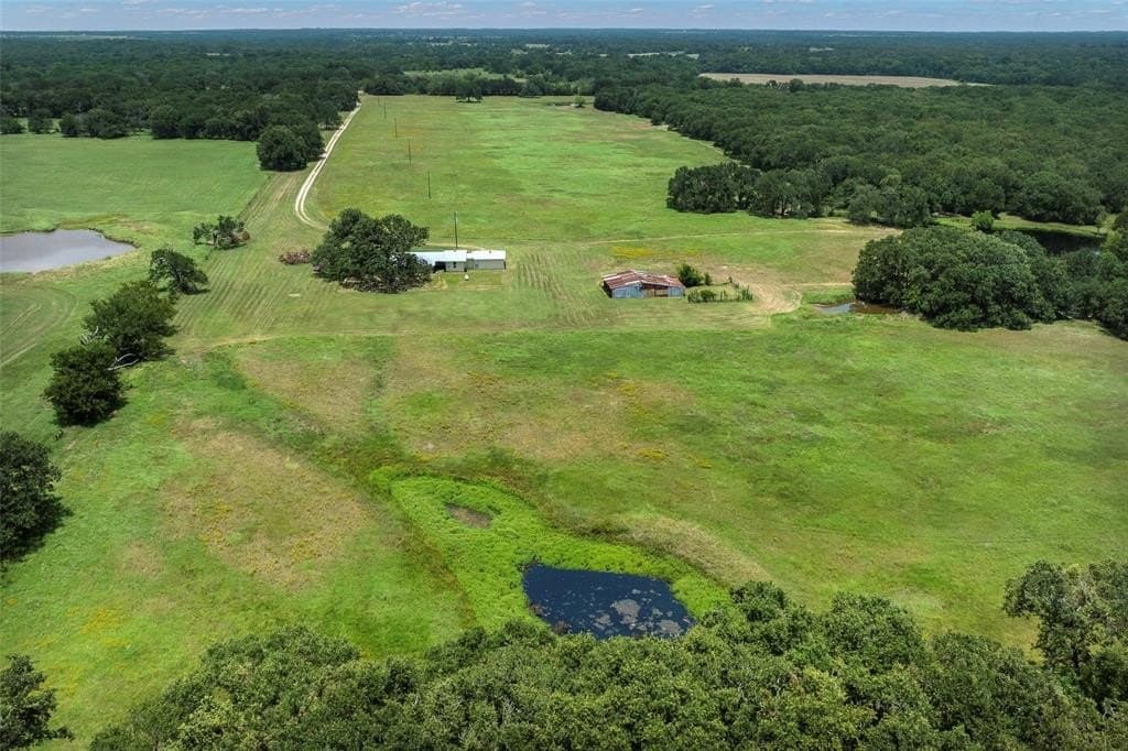 68.85 acres in Kaufman County - photo 3