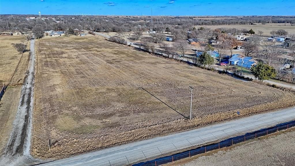 2.01 acres in Montague County - photo 6